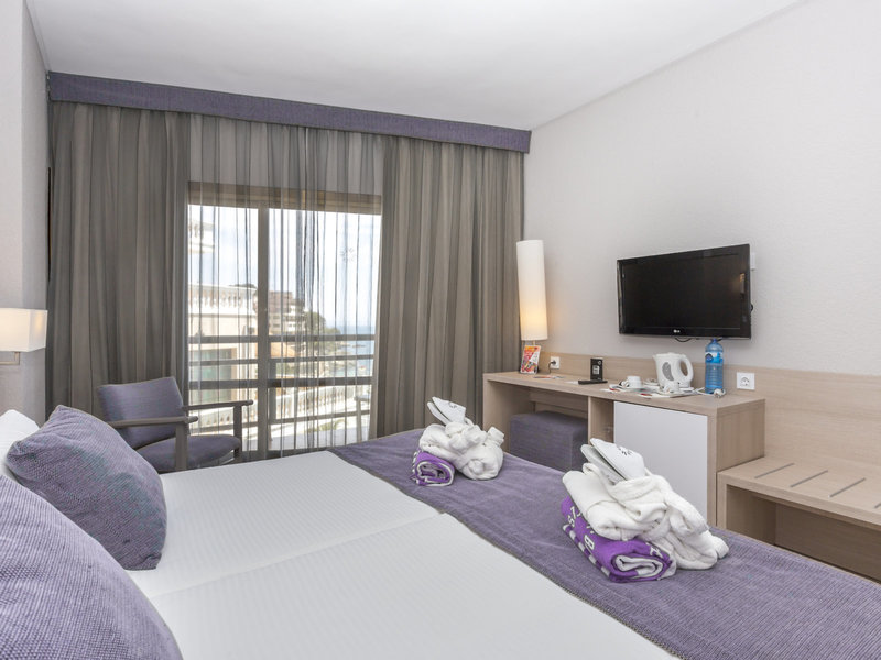 Be Live Adults Only Marivent 21