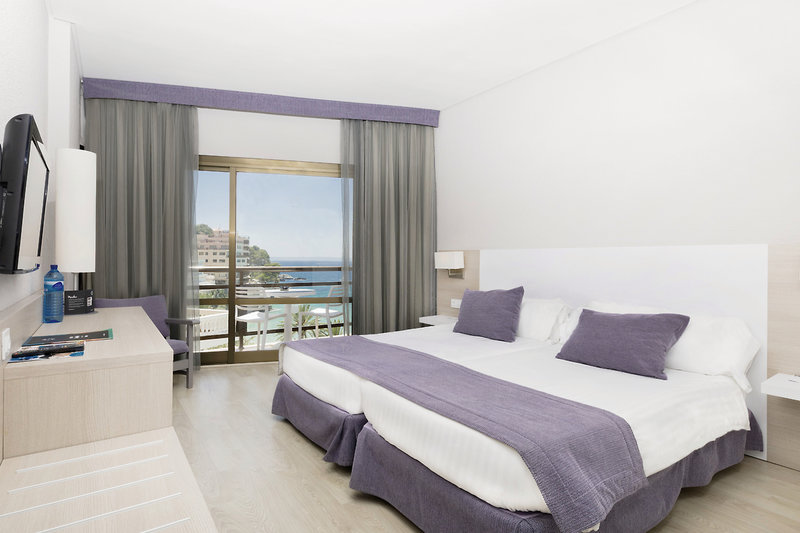 Be Live Adults Only Marivent 8