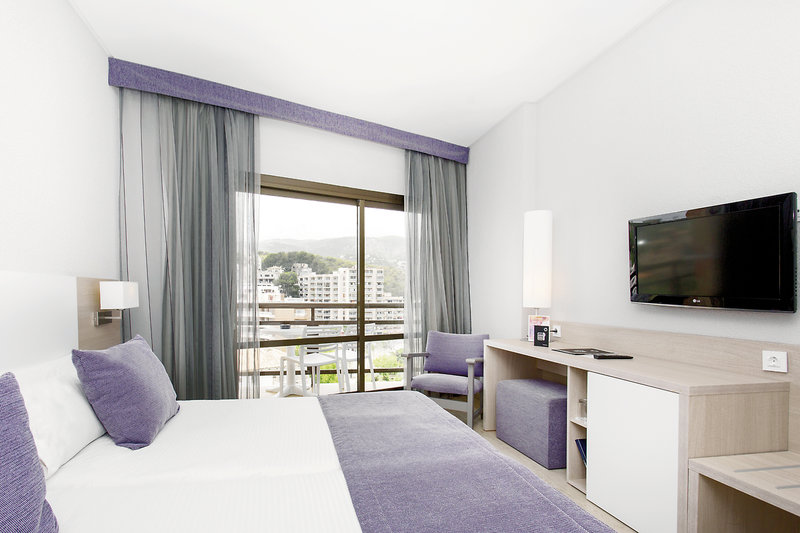 Be Live Adults Only Marivent 10