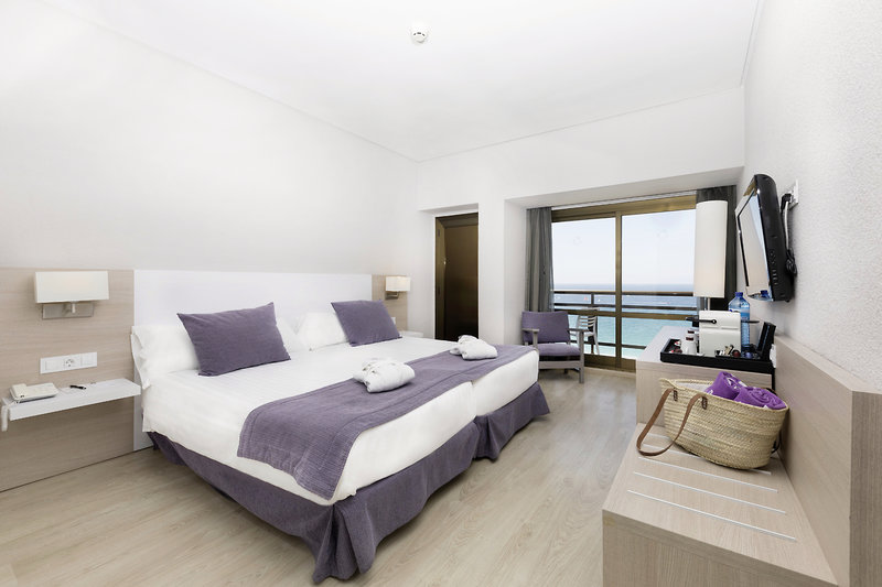 Be Live Adults Only Marivent 13