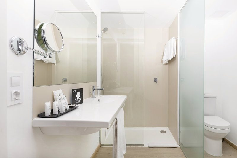 Be Live Adults Only Marivent 15