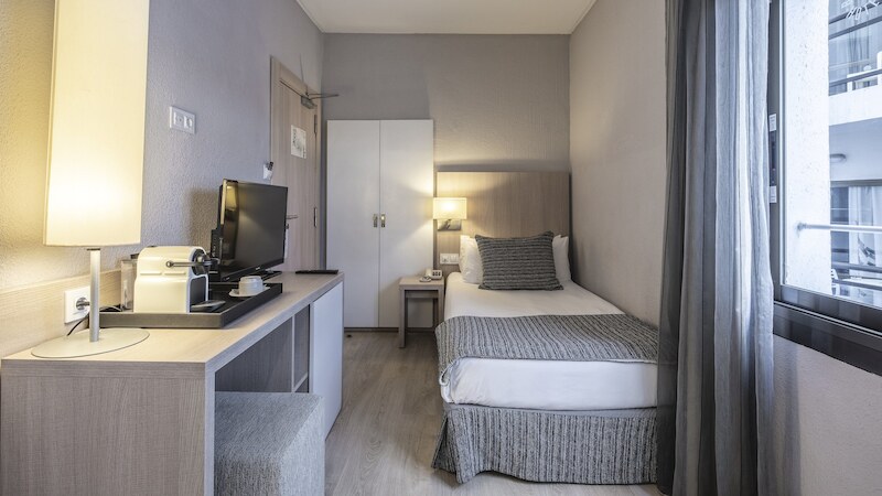 Be Live Adults Only Marivent 9