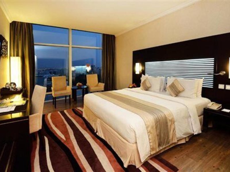 Holiday Villa Hotel & Residence Doha 25