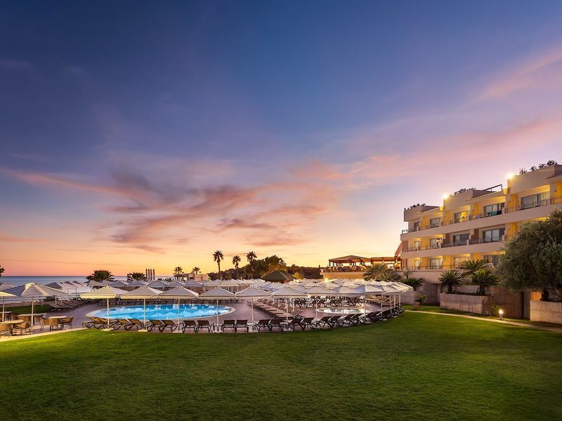 Grande Real Santa Eulalia Resort & Hotel Spa 16