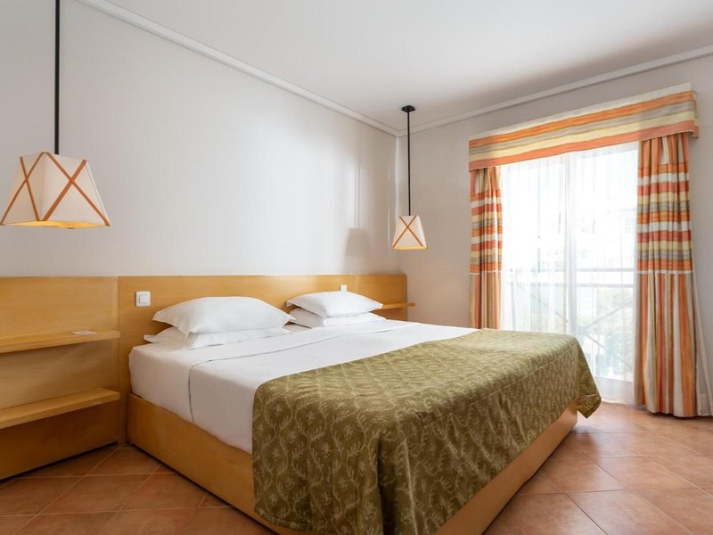 Grande Real Santa Eulalia Resort & Hotel Spa 48
