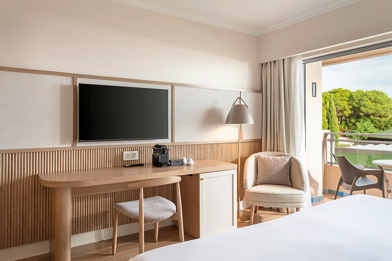 Grande Real Santa Eulalia Resort & Hotel Spa 4