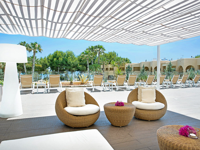 Grupotel Santa Eulària & Spa 10