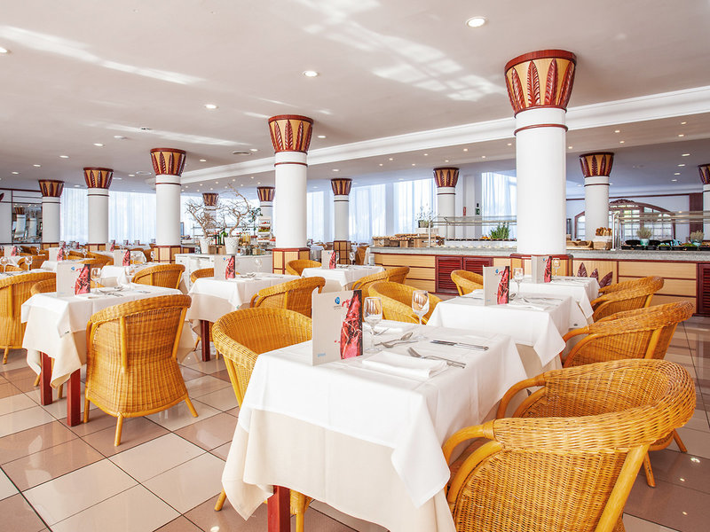 Grupotel Santa Eulària & Spa 17