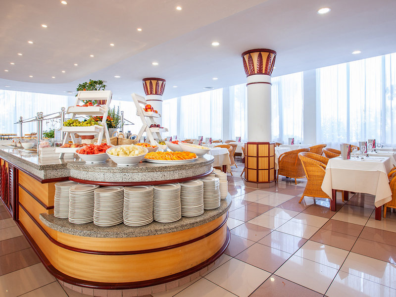 Grupotel Santa Eulària & Spa 22