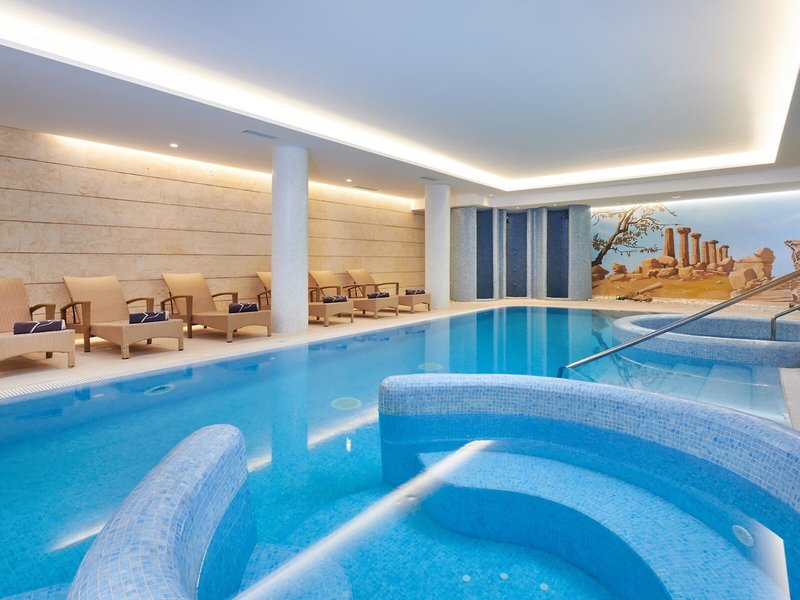 Grupotel Santa Eulària & Spa 28