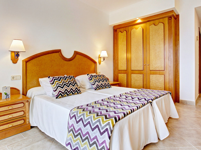 Grupotel Santa Eulària & Spa 37