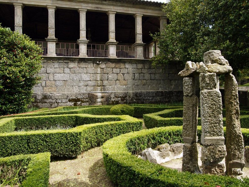 Pousada Mosteiro Guimarães, Monument Hotel & SLH 6
