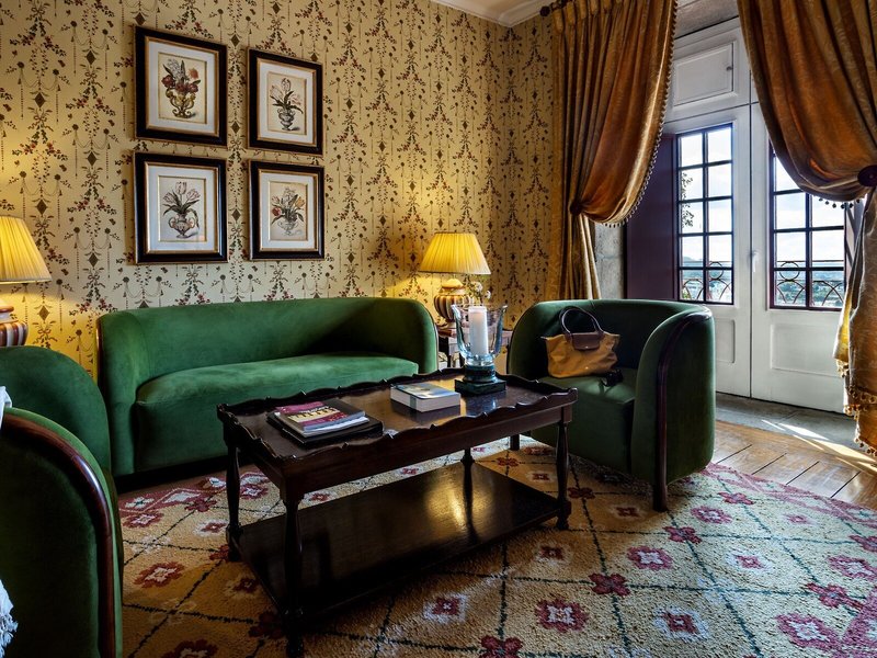 Pousada Mosteiro Guimarães, Monument Hotel & SLH 23