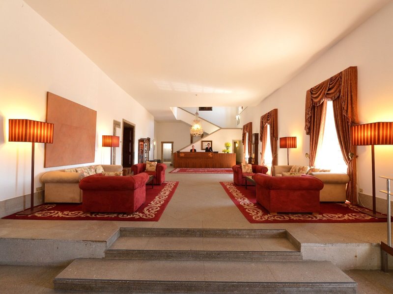 Pousada Mosteiro Guimarães, Monument Hotel & SLH 25