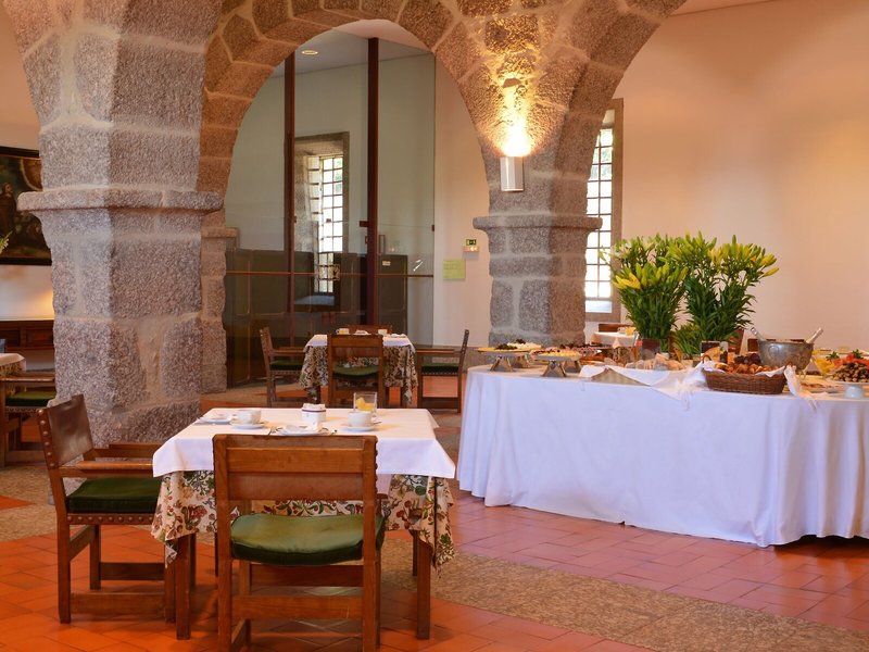 Pousada Mosteiro Guimarães, Monument Hotel & SLH 27