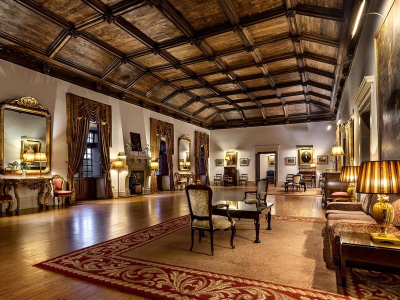 Pousada Mosteiro Guimarães, Monument Hotel & SLH 35