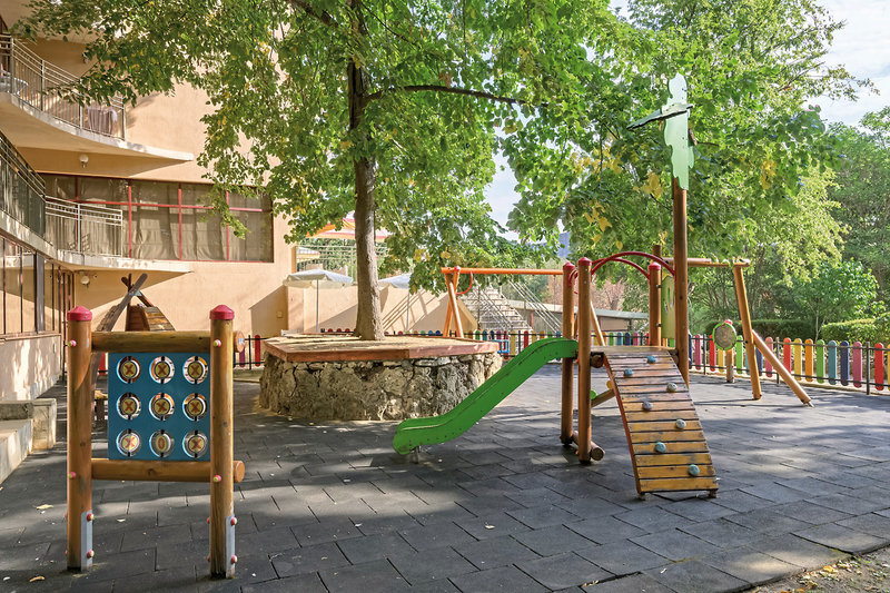 Kristal Goldstrand 26