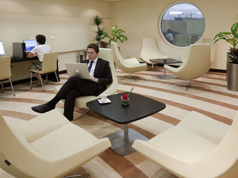 ibis Muscat 9