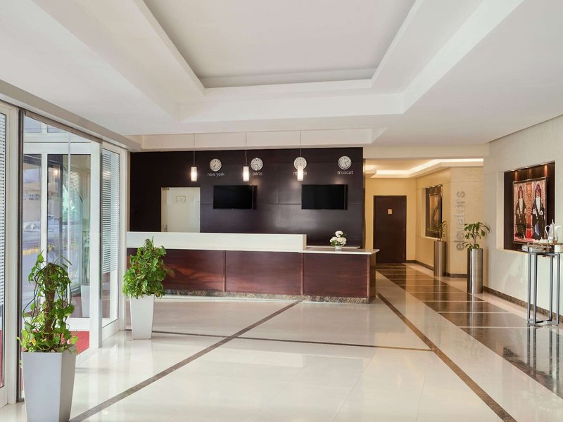 ibis Muscat 13