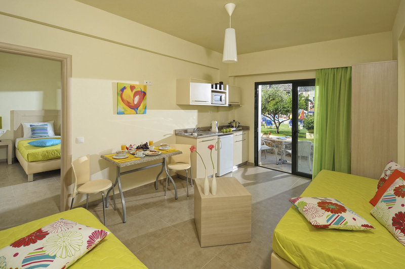 Kristalli Hotel Apartments 8