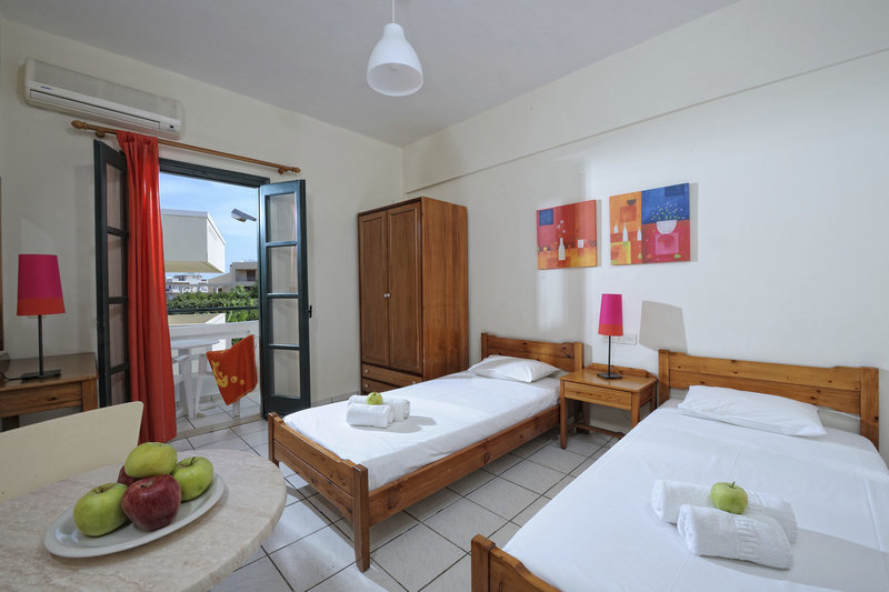 Kristalli Hotel Apartments 10