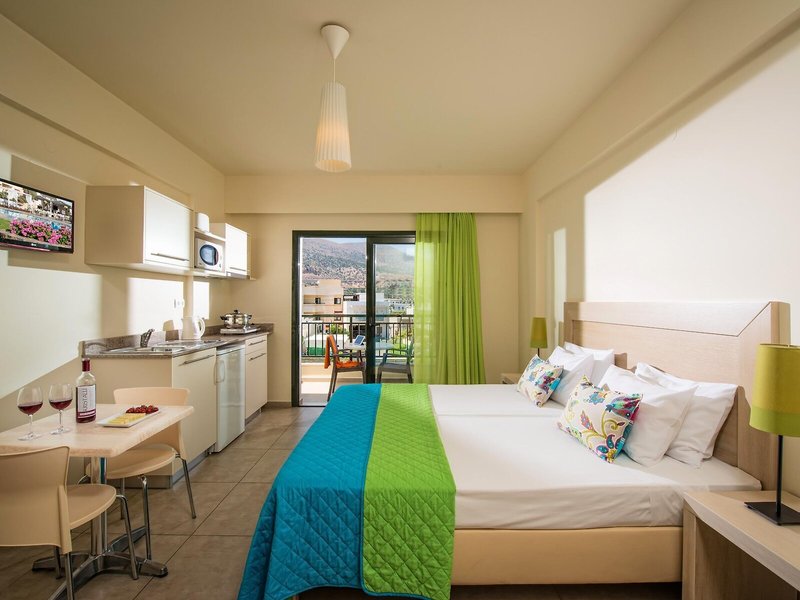 Kristalli Hotel Apartments 31