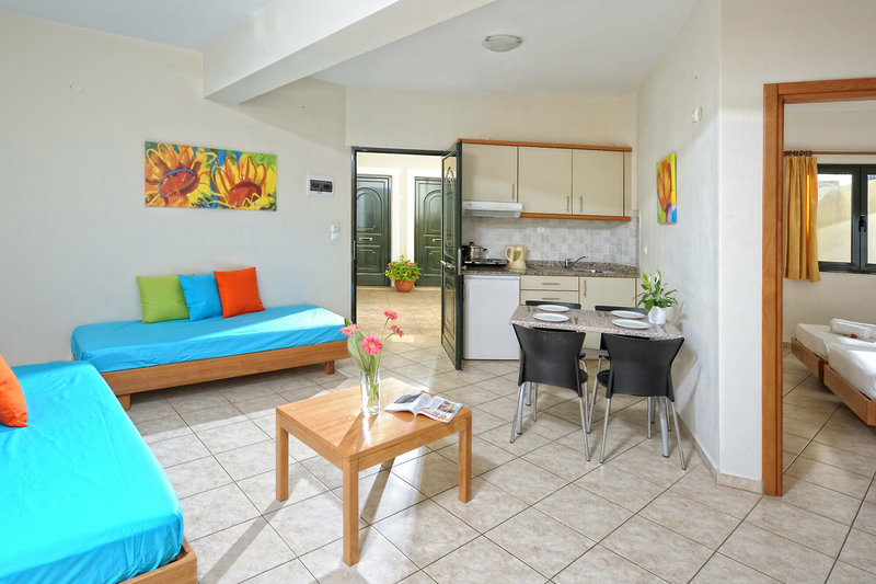 Kristalli Hotel Apartments 3