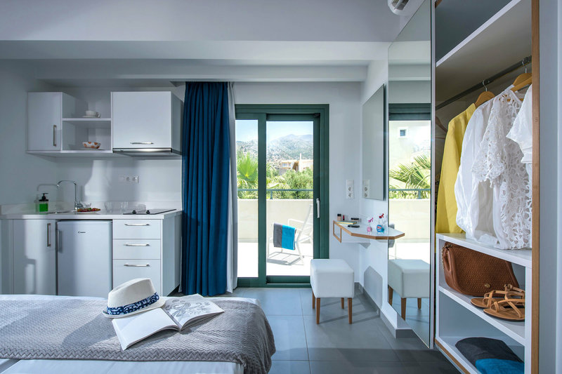 Kristalli Hotel Apartments 4