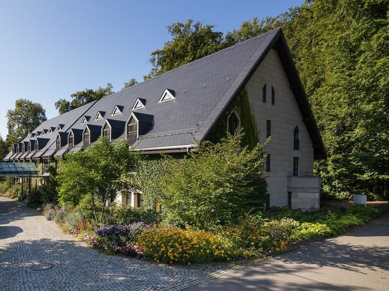 Hotel Schloss Eckberg 4