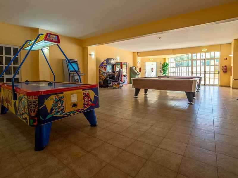 Apartamentos Turisticos Flor da Rocha 3