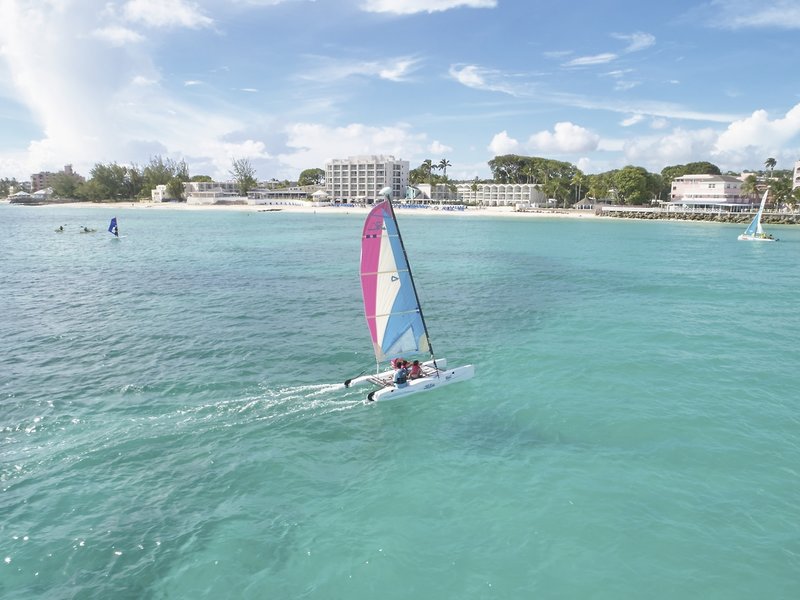 Sea Breeze Beach House 4