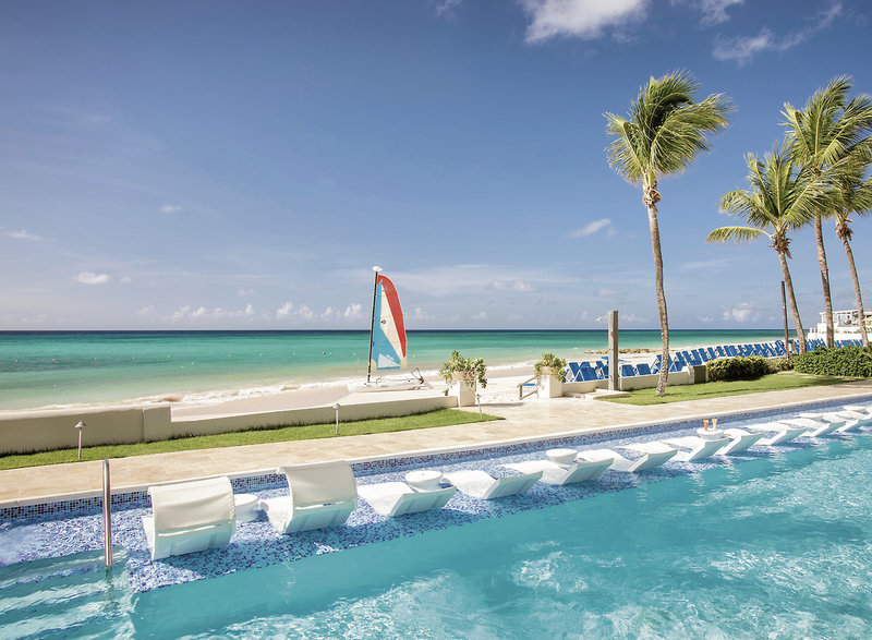 Sea Breeze Beach House 7