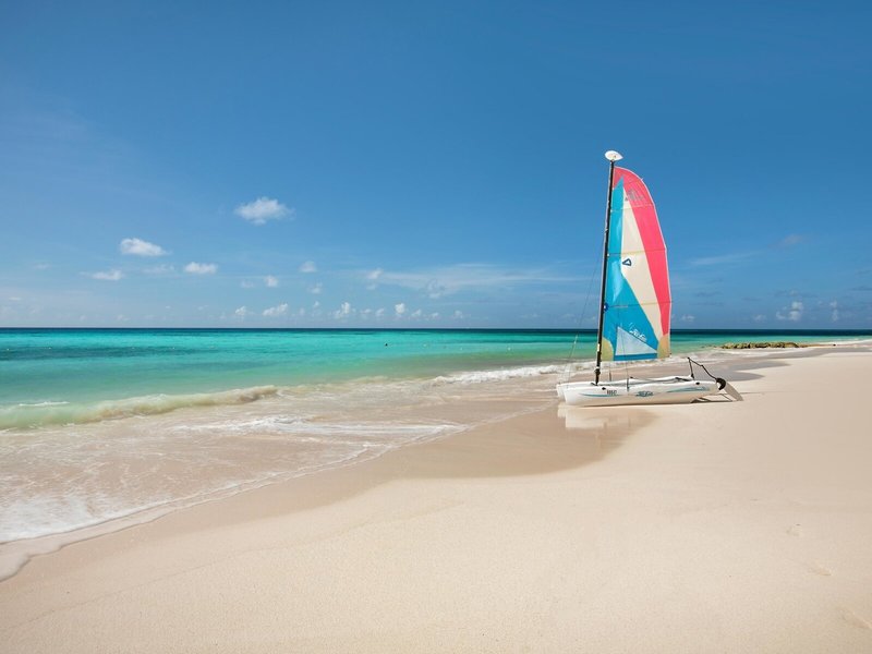 Sea Breeze Beach Hotel 3