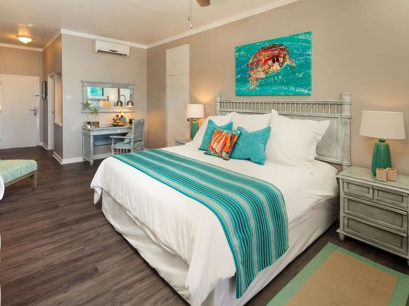 Sea Breeze Beach Hotel 28