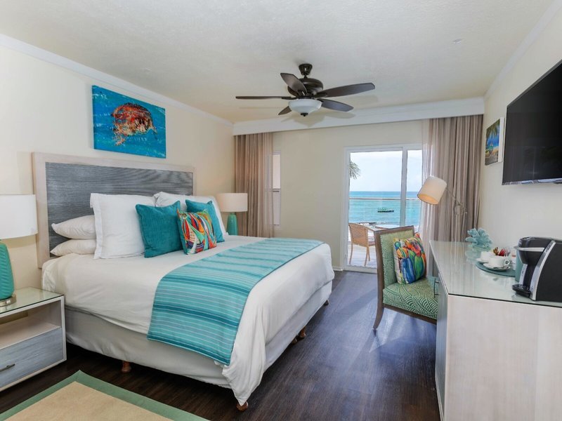 Sea Breeze Beach Hotel 37