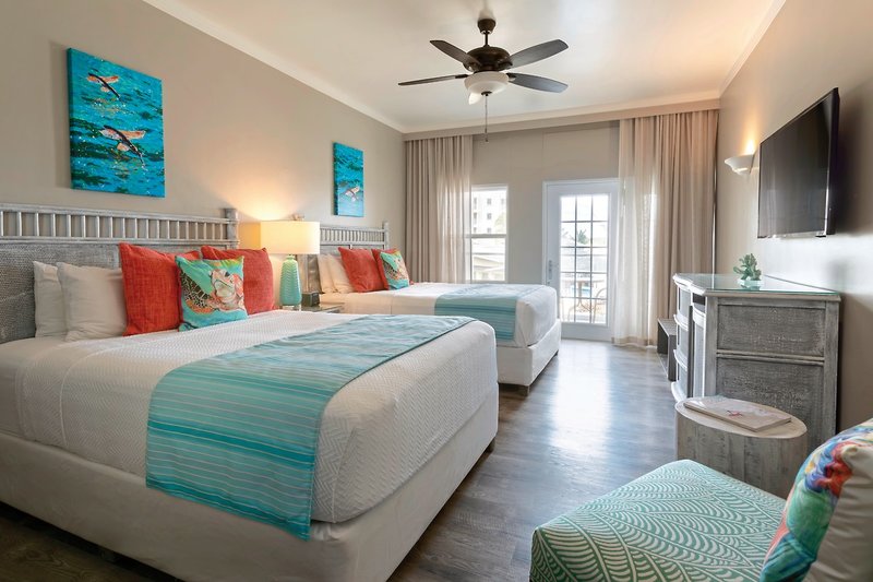 Sea Breeze Beach House 13