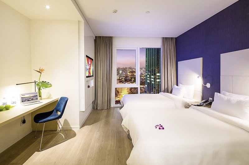 Liberty Central Saigon Riverside 9