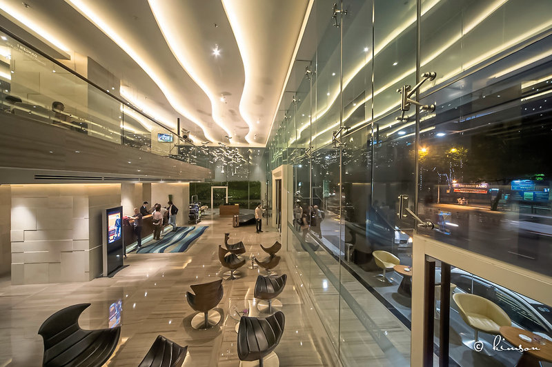 Liberty Central Saigon Riverside 8