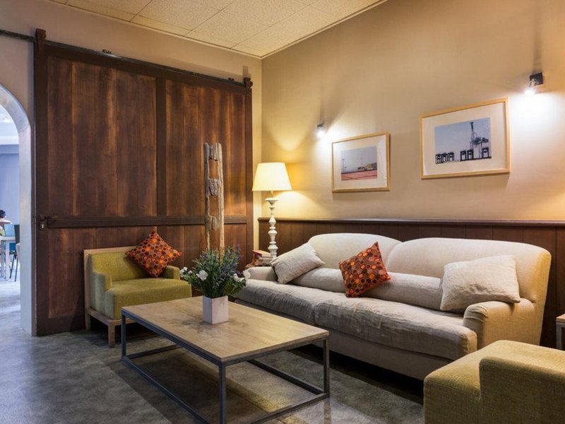 Hôtel Edmond Rostand 3