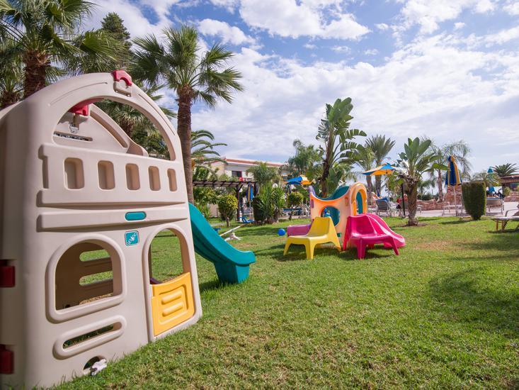 Loutsiana Hotel Apts 12