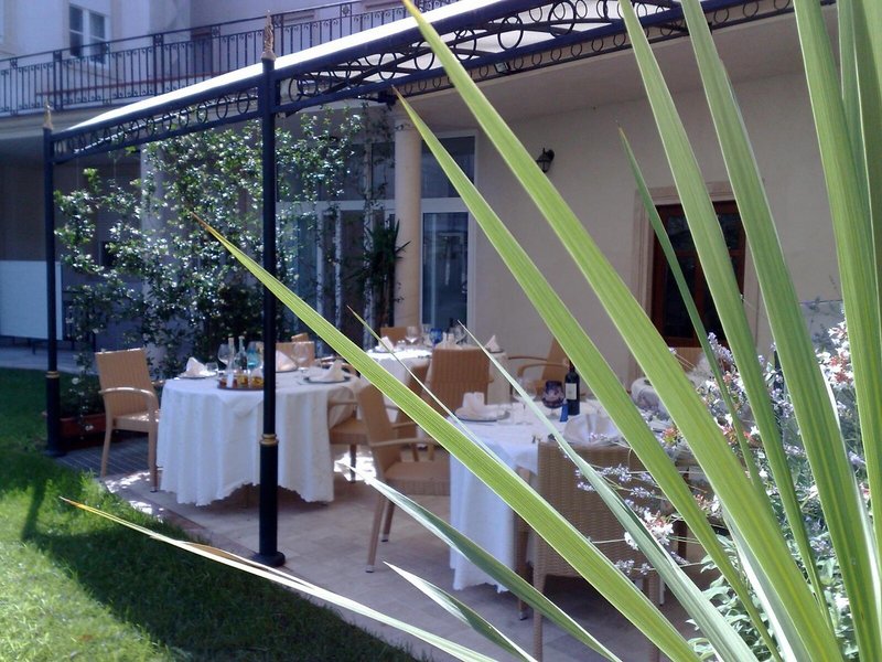 Mariano IV Palace 15