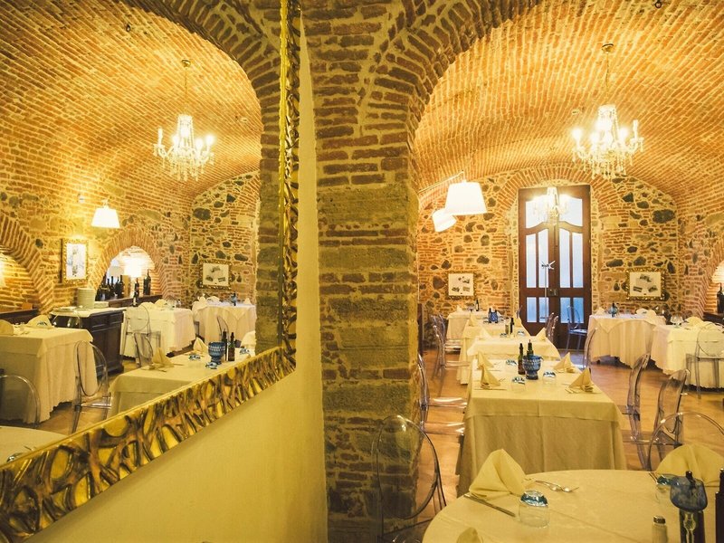 Mariano IV Palace 18