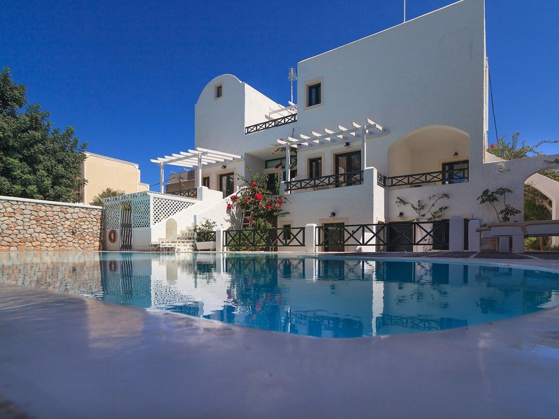 Sellada Beach Hotel 12