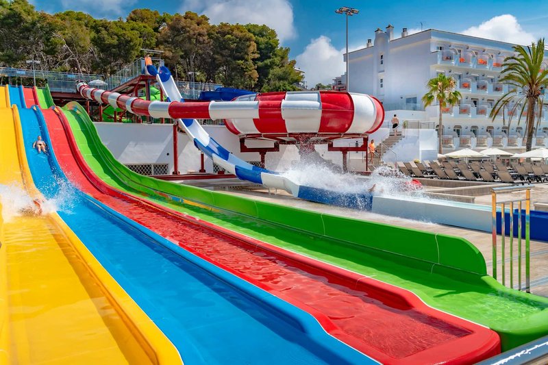 TUI SUNEO Costa Brava 6