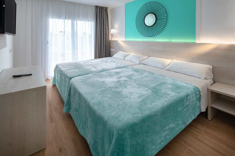 TUI SUNEO Costa Brava 13