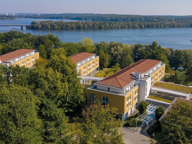Seminaris Seehotel Potsdam 1