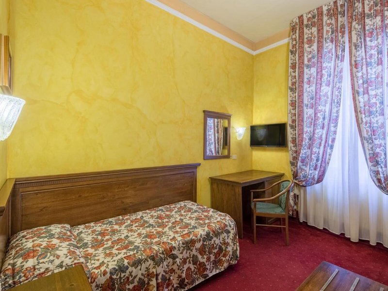 Minerva Palace 1