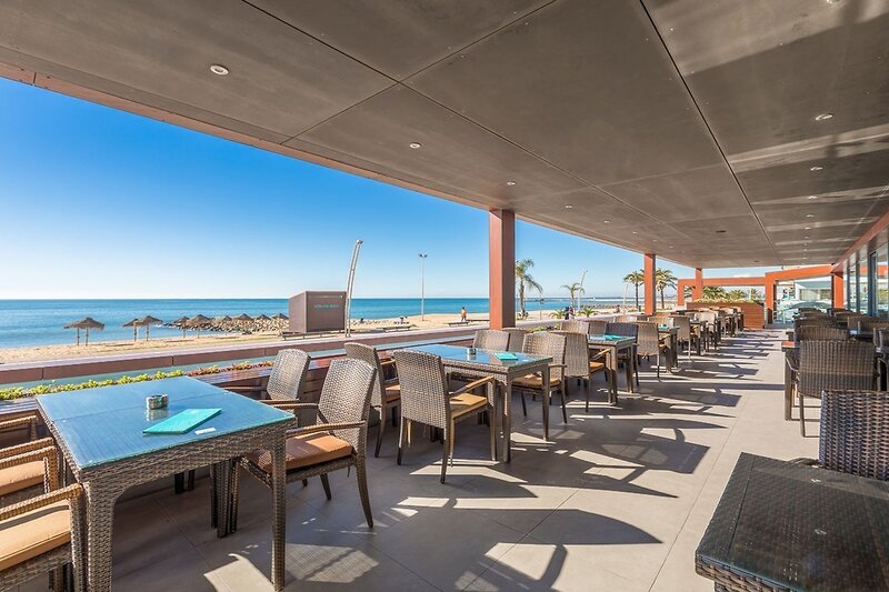 Dom José Beach Hotel 6