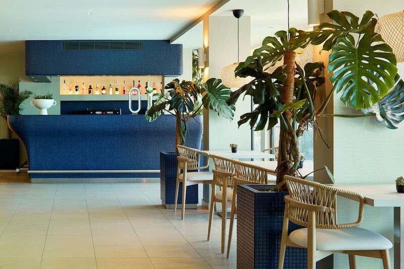 Dom José Beach Hotel 6