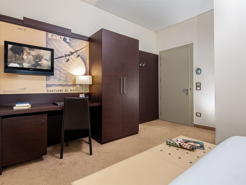 Europalace Hotel 11 - Room Example